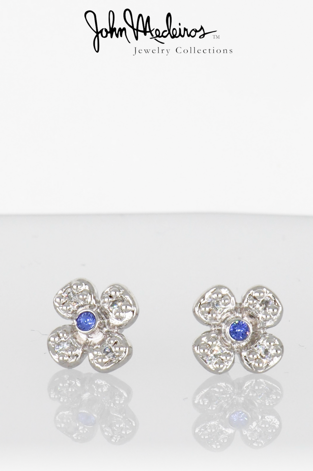 Novelão Collection Collection Multi Stone Flower Stud Earrings
