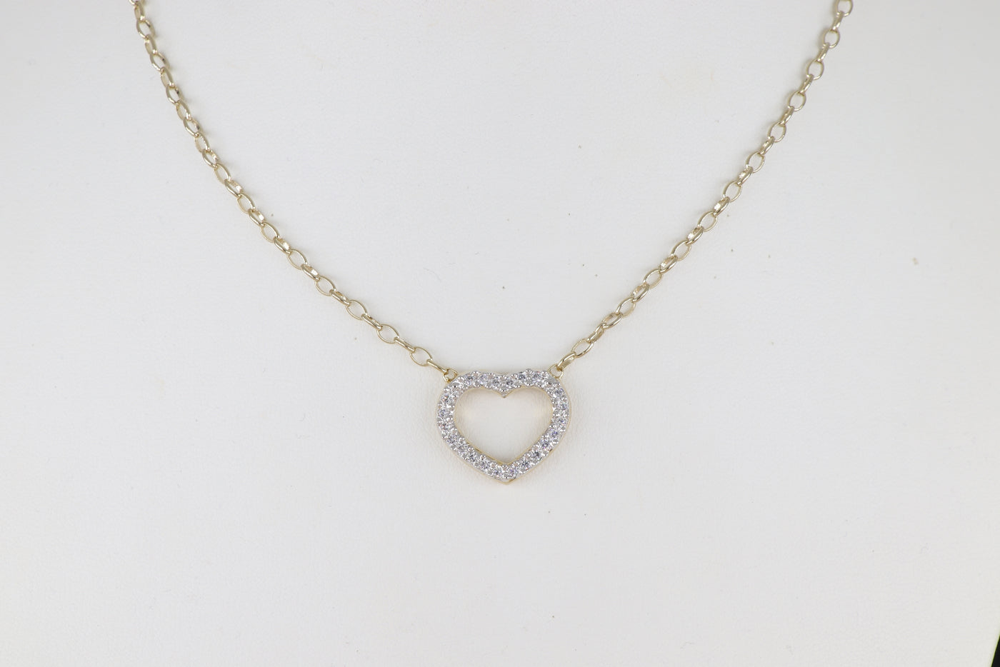 Aldrava Collection - Heart Pavé Necklace with Two-Tone Chain